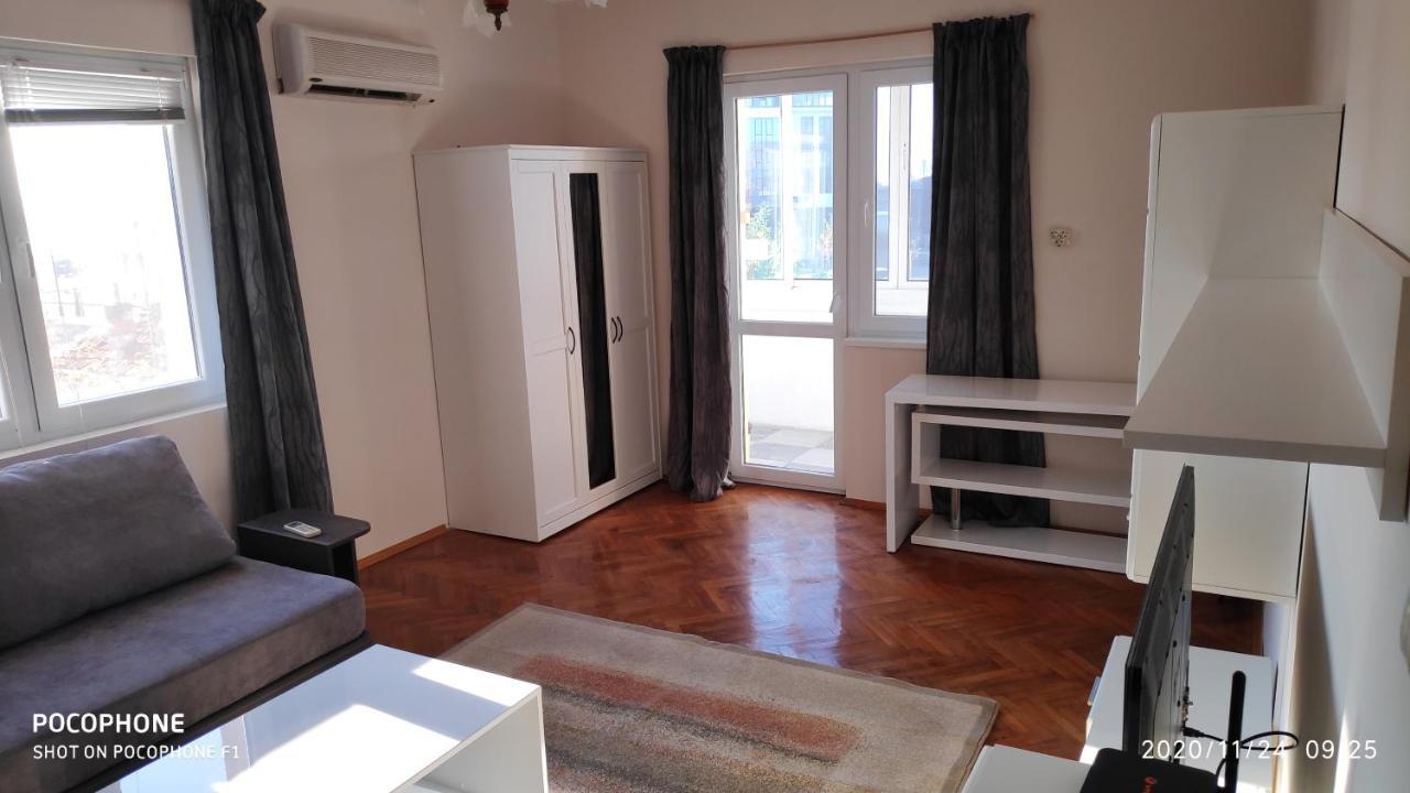 Unique Location Apartment With Parking Burgas Exterior foto