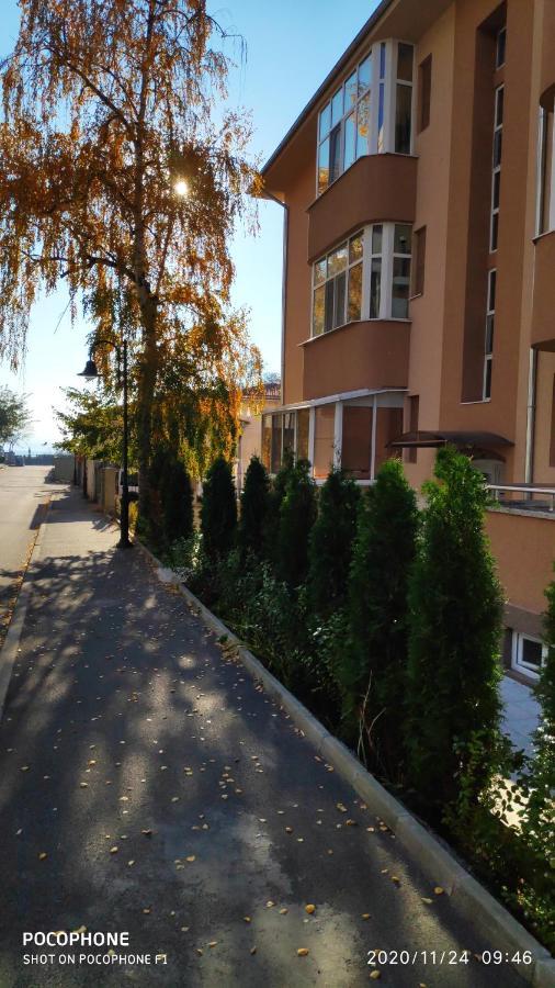 Unique Location Apartment With Parking Burgas Exterior foto